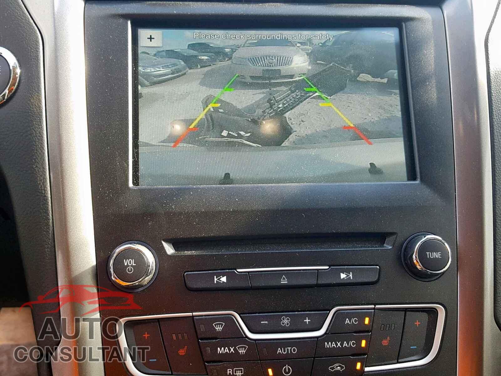 FORD FUSION SE 2017 - 3FA6P0HD0HR366409