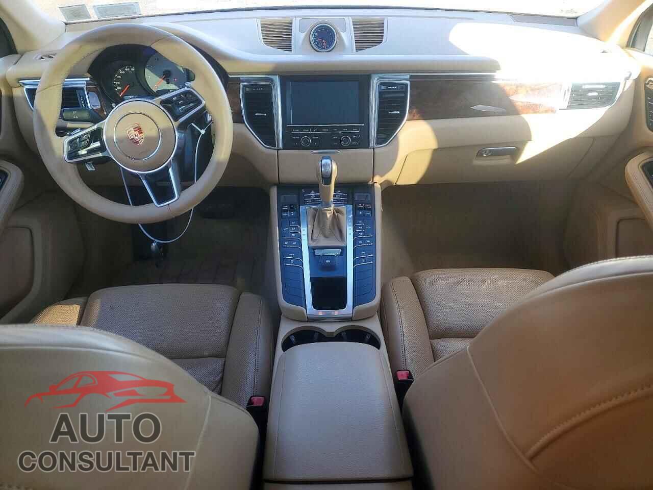 PORSCHE MACAN 2015 - WP1AB2A5XFLB44648