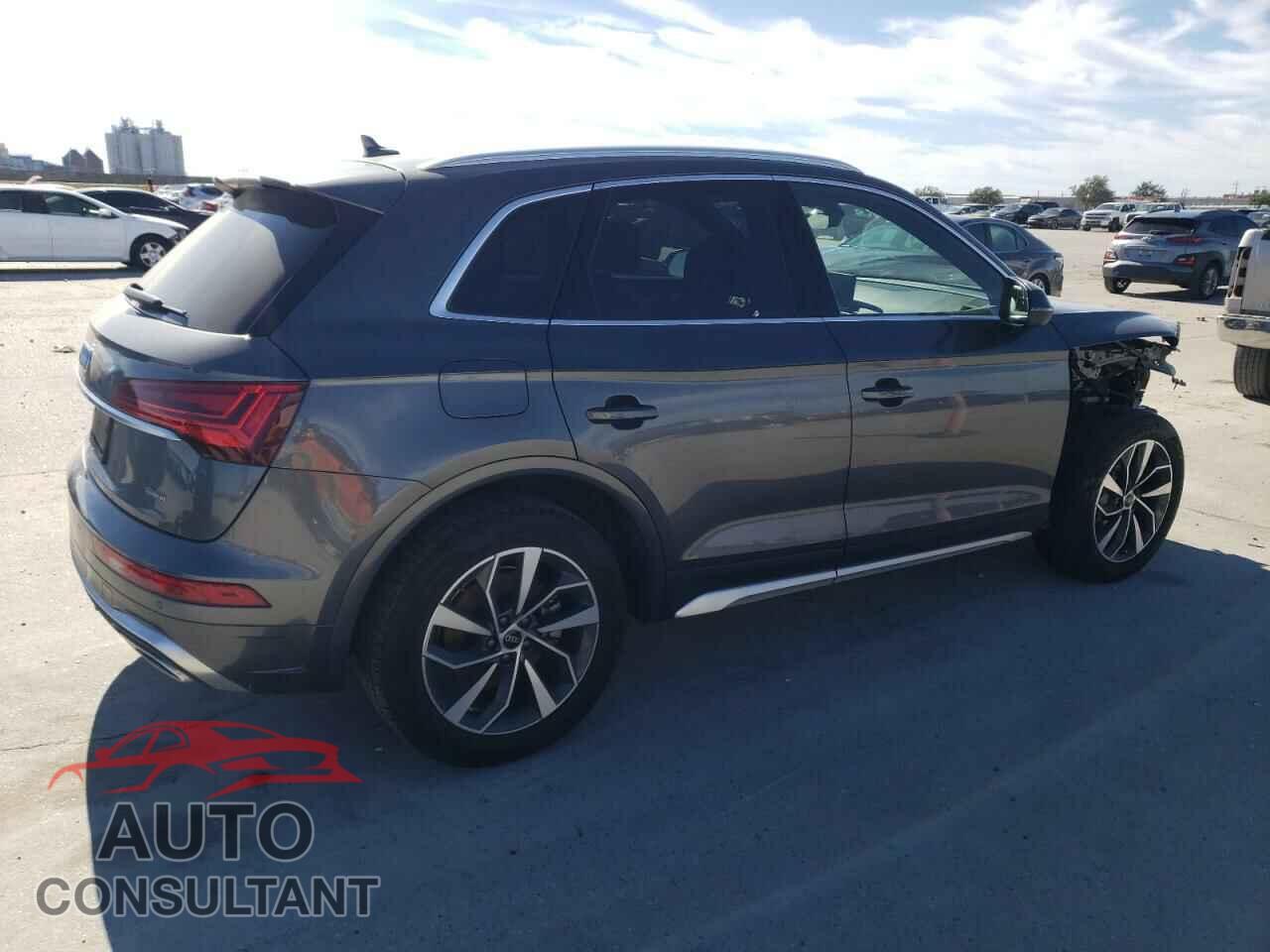 AUDI Q5 2022 - WA1EAAFYXN2113966