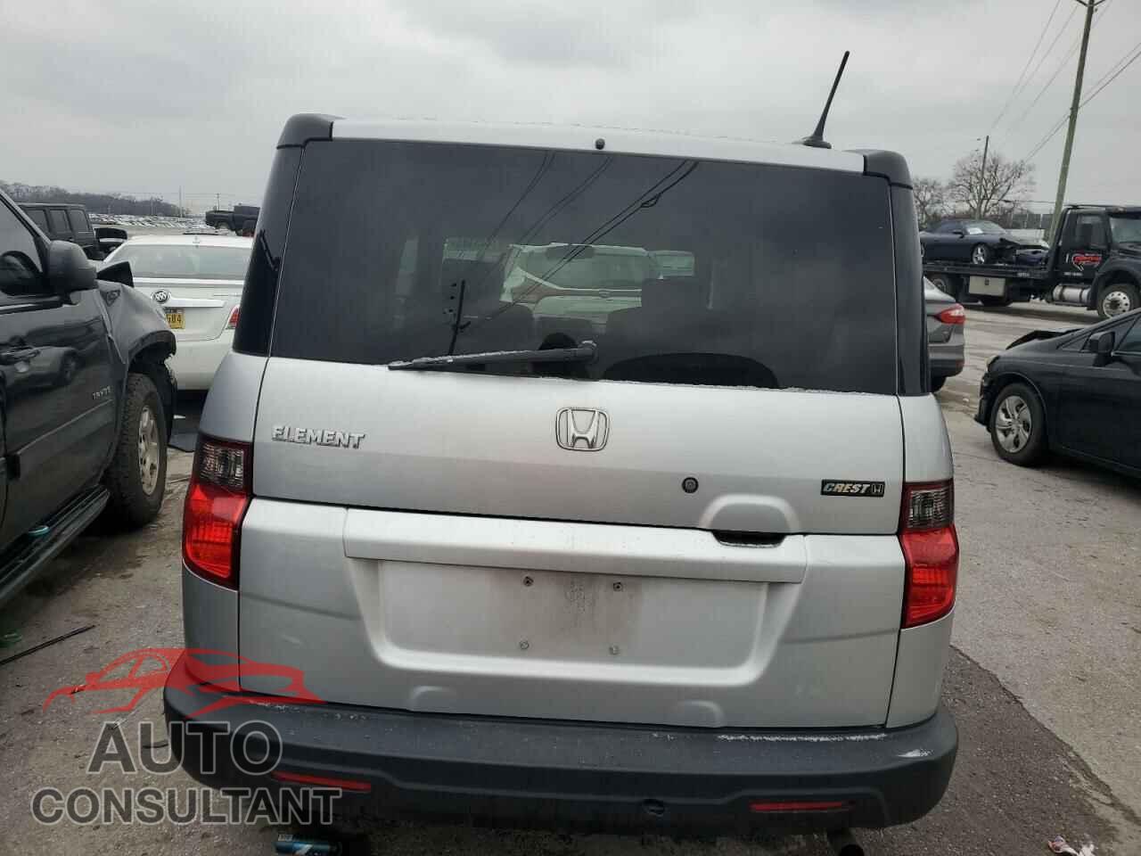 HONDA ELEMENT 2011 - 5J6YH1H72BL000760