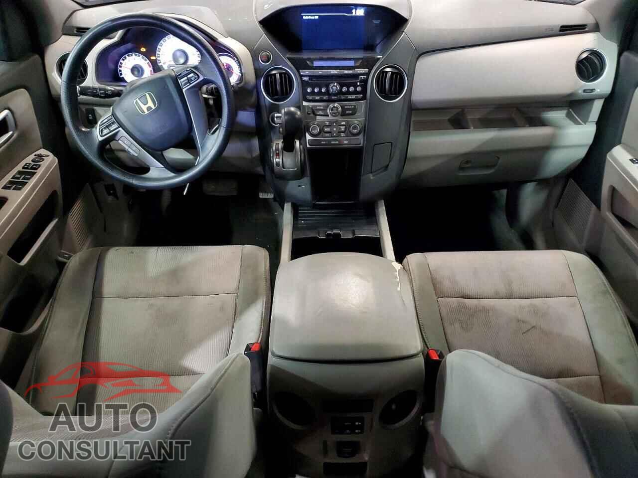 HONDA PILOT 2013 - 5FNYF4H40DB007294