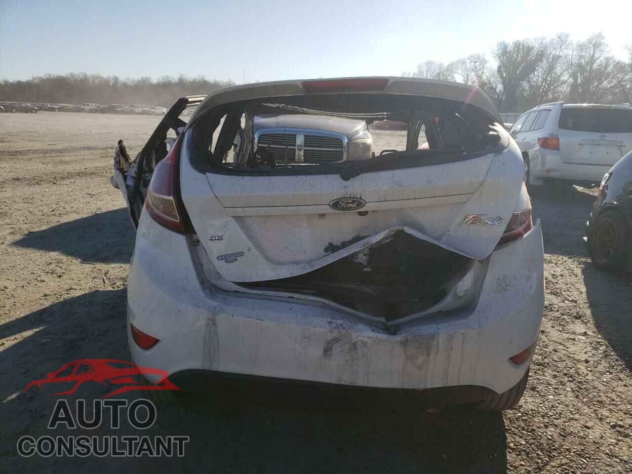 FORD FIESTA 2018 - 3FADP4EJ6JM143495