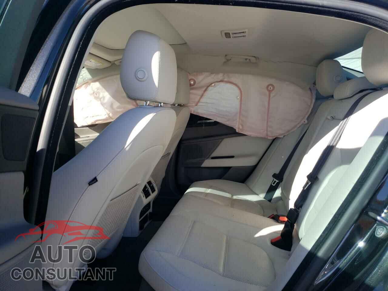 JAGUAR XE 2017 - SAJAK4BV6HA954290