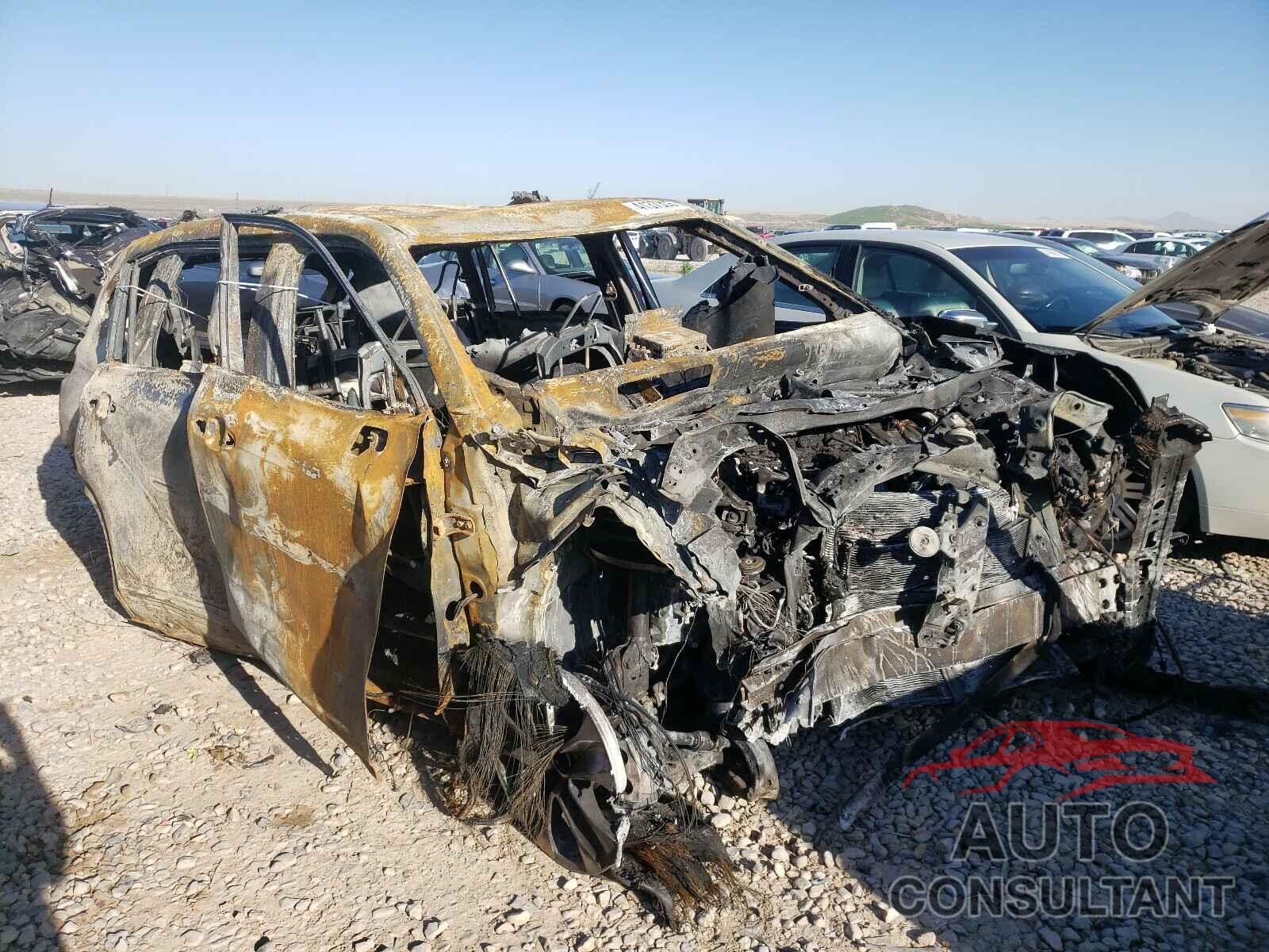 TOYOTA HIGHLANDER 2021 - 5TDHBRCH5MS523472