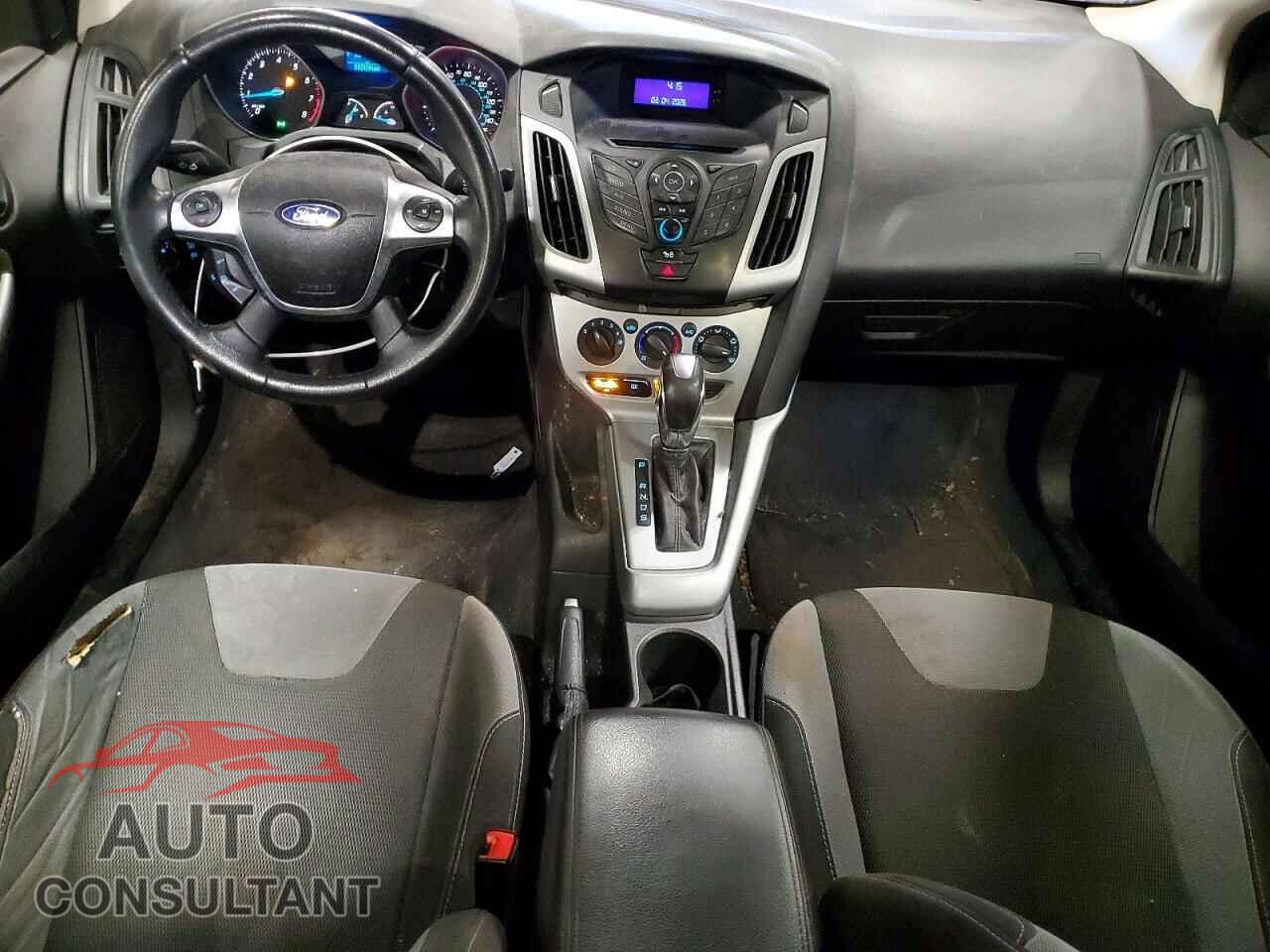 FORD FOCUS 2012 - 1FAHP3F21CL152550
