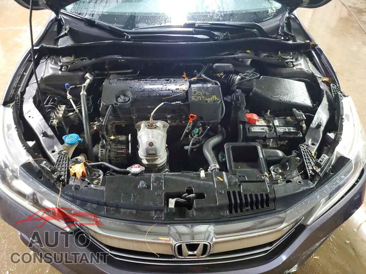HONDA ACCORD 2017 - 1HGCR2F84HA242907