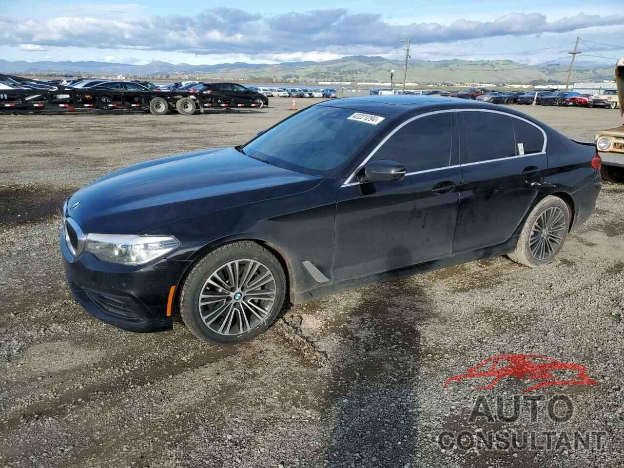 BMW 5 SERIES 2019 - WBAJA5C5XKWW16744