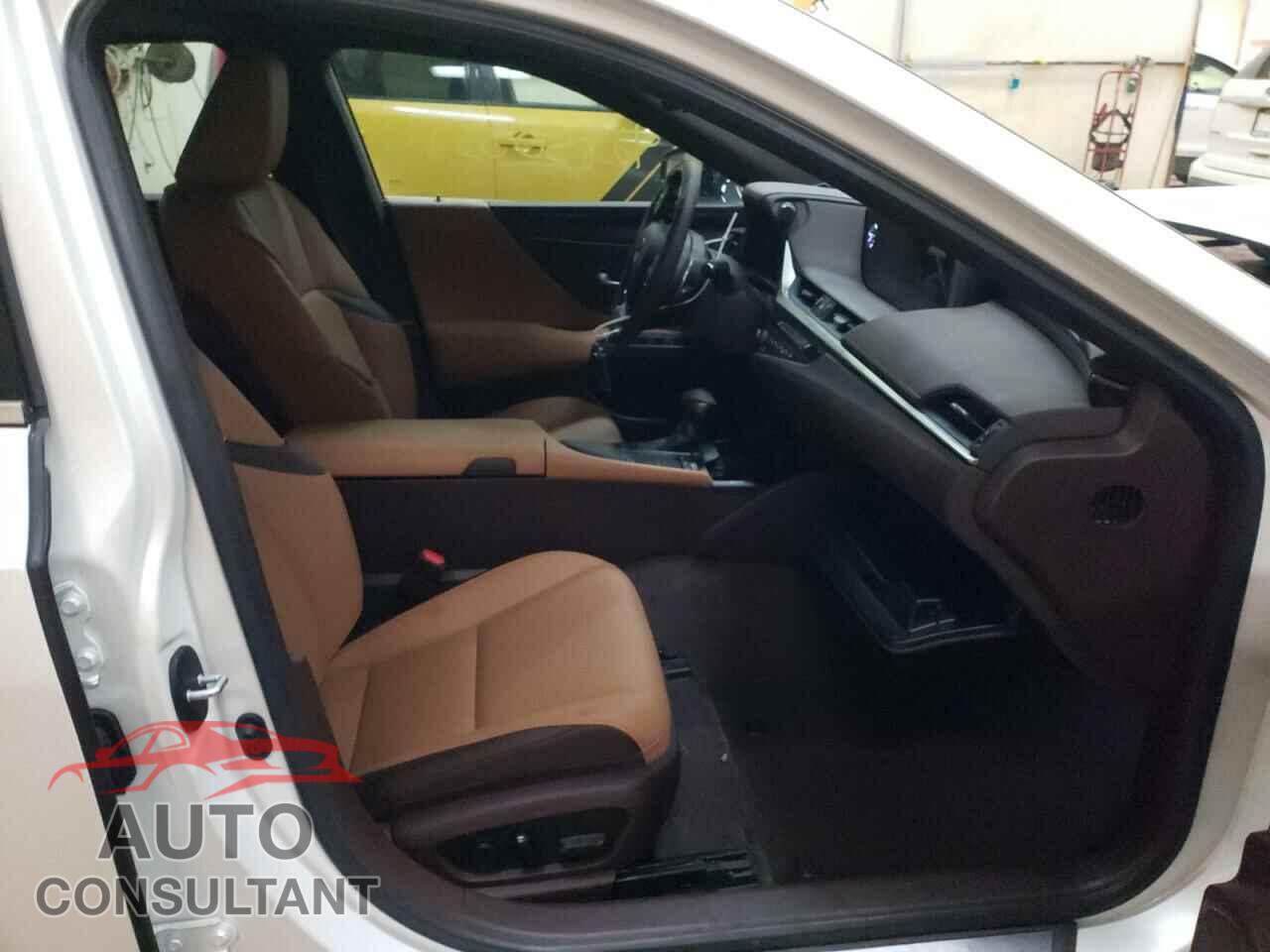 LEXUS ES350 2020 - 58ADZ1B1XLU073753