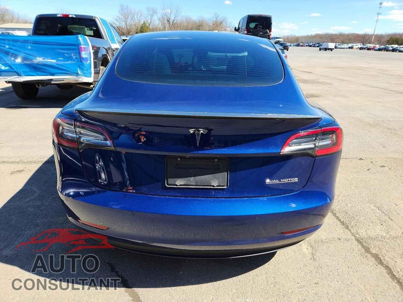 TESLA MODEL 3 2022 - 5YJ3E1EC1NF268636