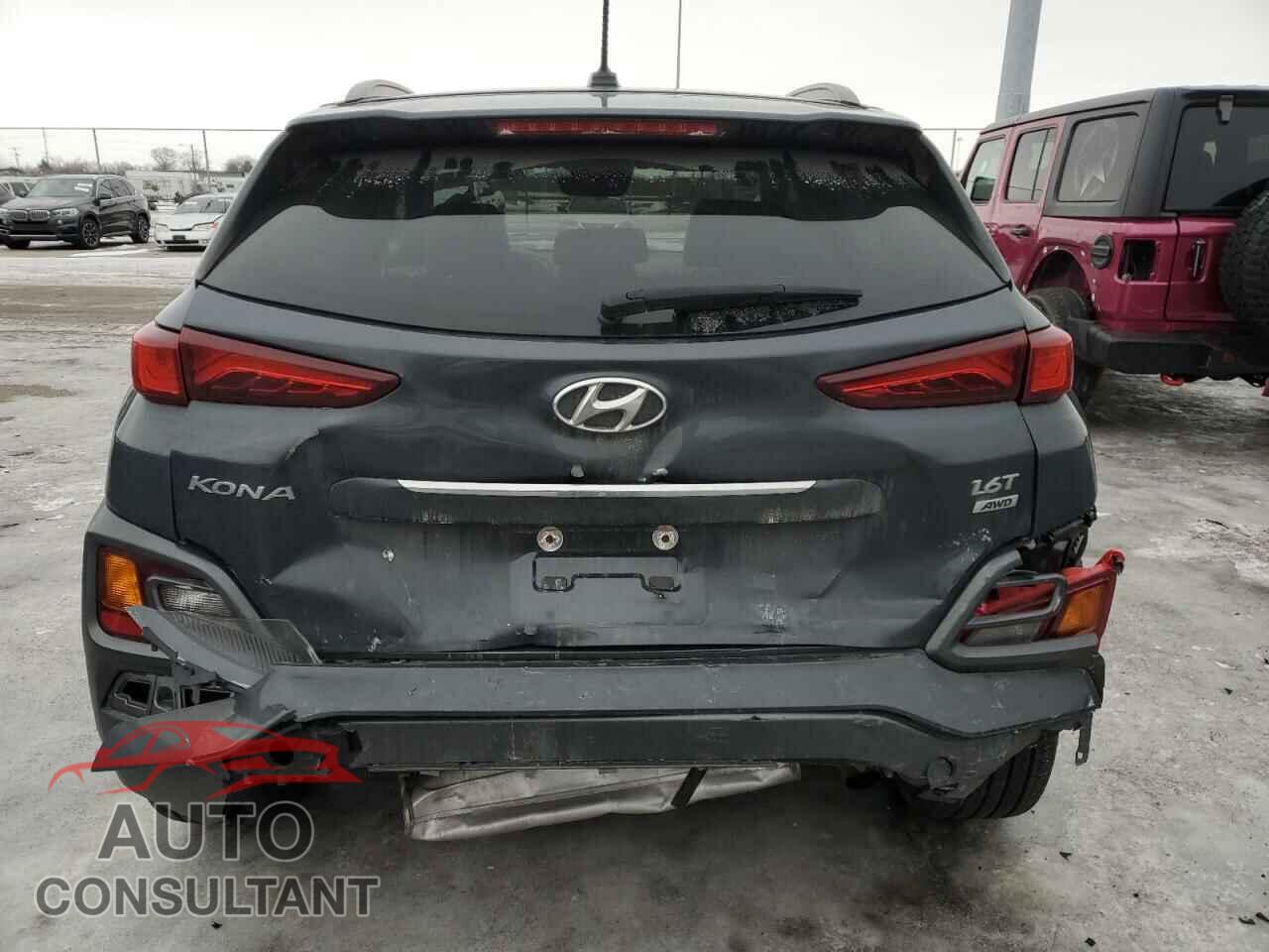 HYUNDAI KONA 2018 - KM8K3CA55JU096919