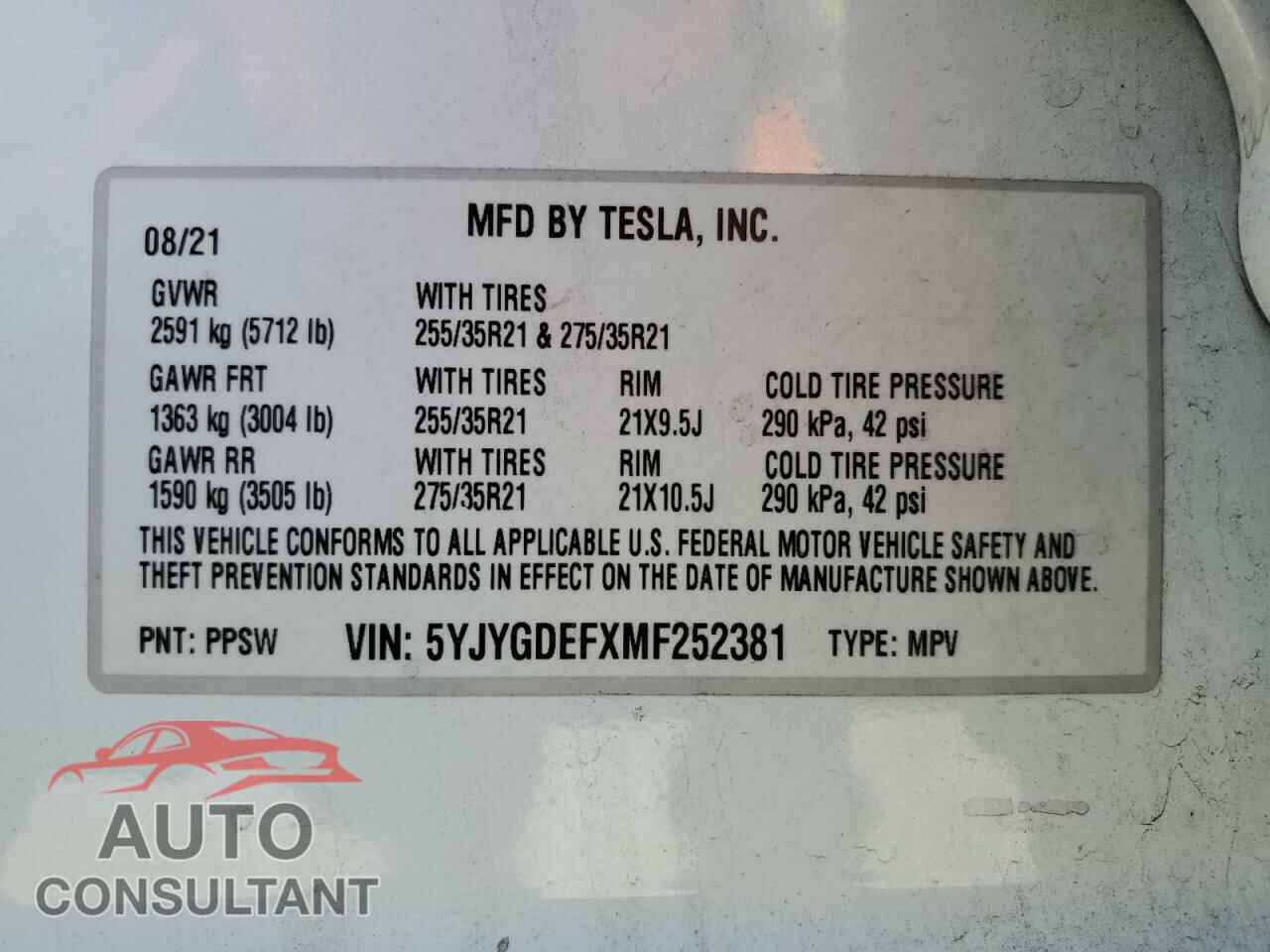 TESLA MODEL Y 2021 - 5YJYGDEFXMF252381
