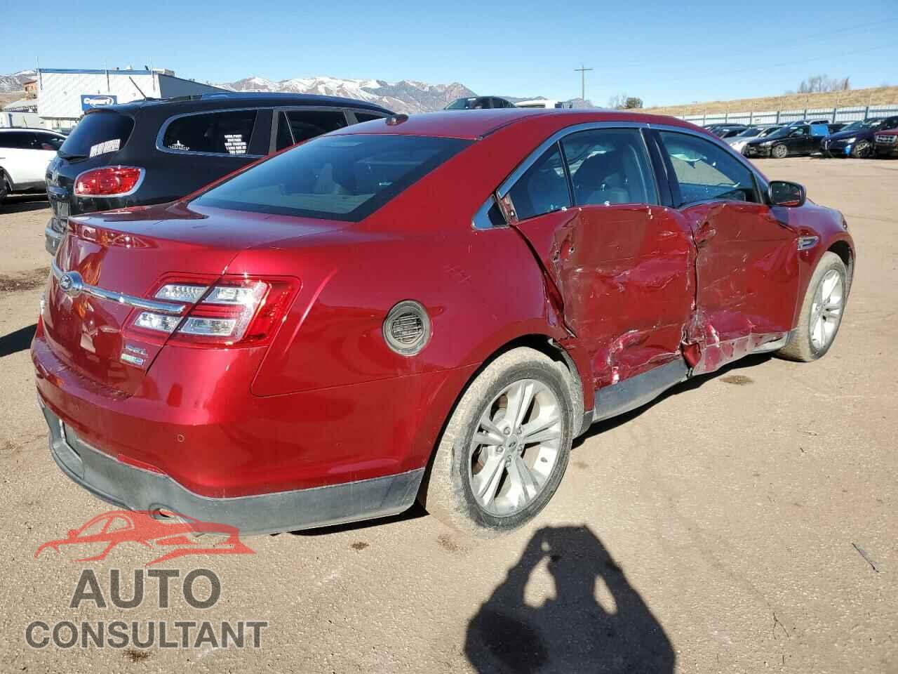 FORD TAURUS 2017 - 1FAHP2H82HG135199