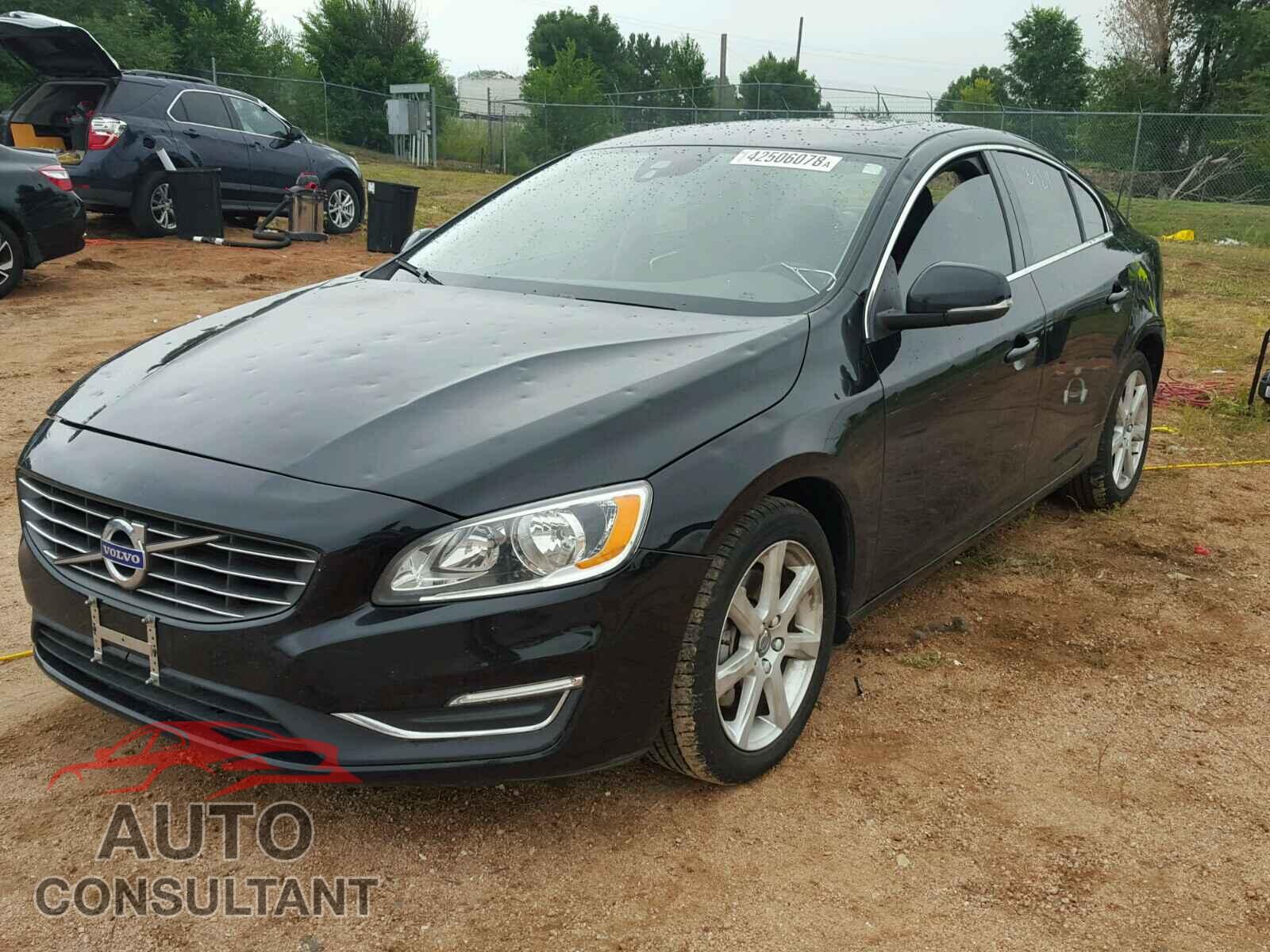 VOLVO S60 2016 - YV1612TK3G2400935