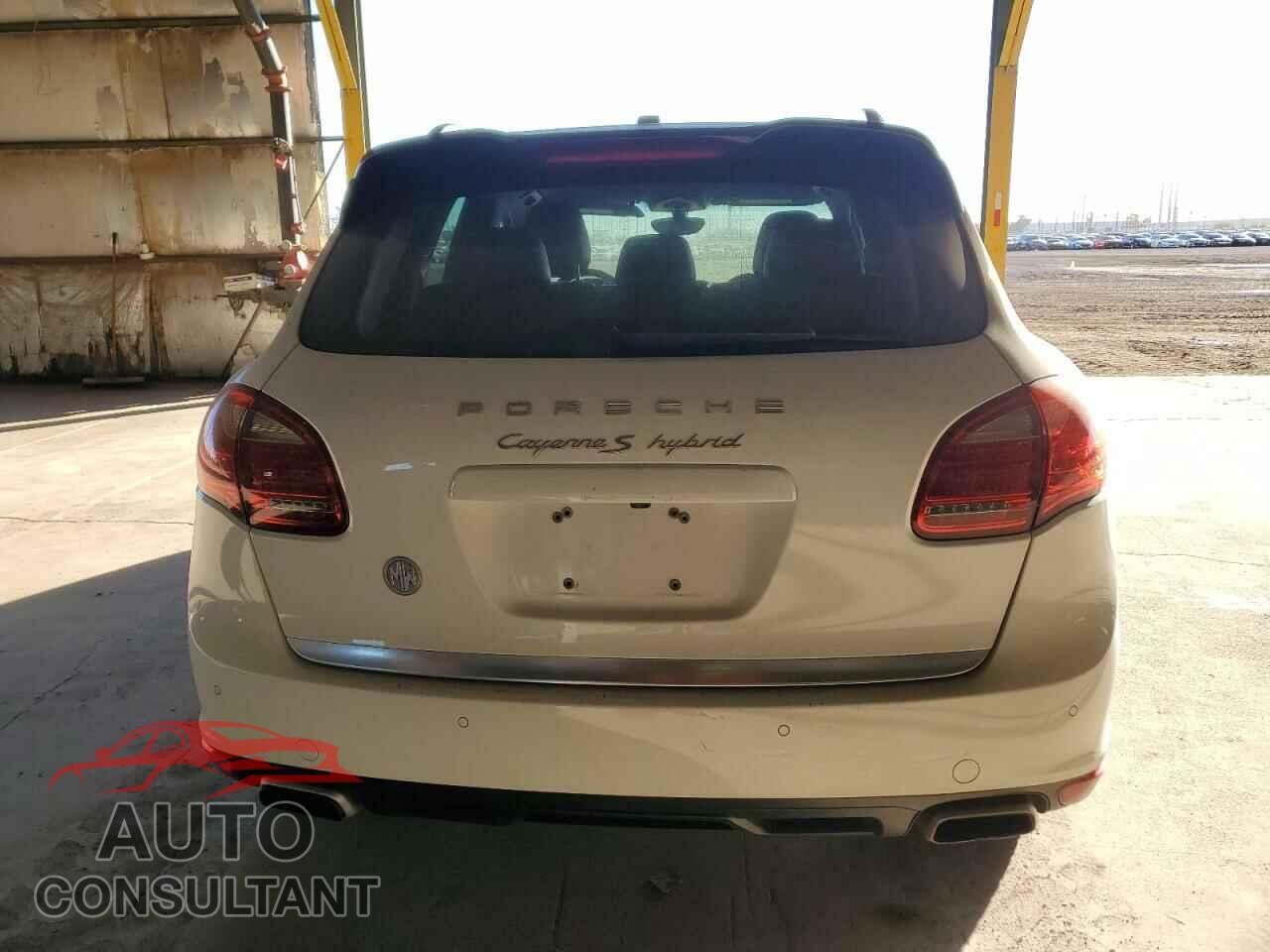 PORSCHE CAYENNE 2012 - WP1AE2A28CLA93790