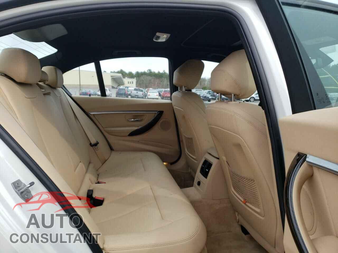 BMW 3 SERIES 2016 - WBA8E3G57GNT75367
