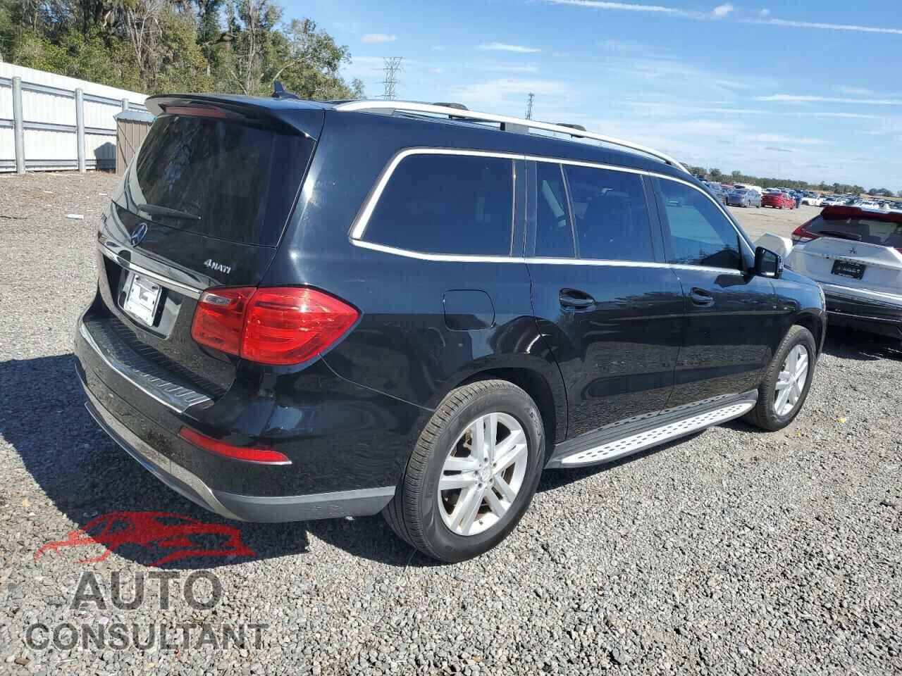 MERCEDES-BENZ GL-CLASS 2013 - 4JGDF7CE3DA220468