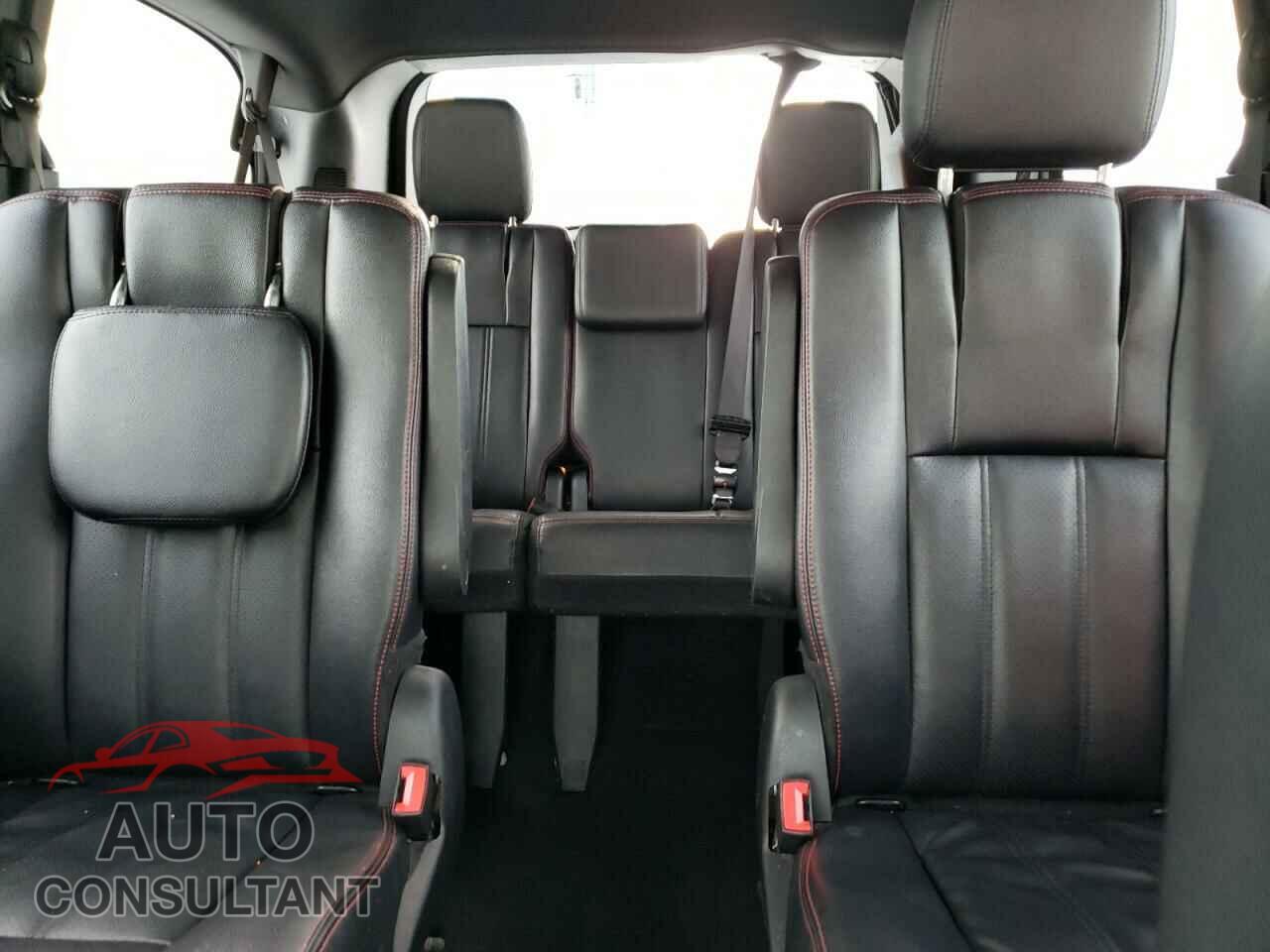 DODGE CARAVAN 2019 - 2C4RDGEG5KR648100