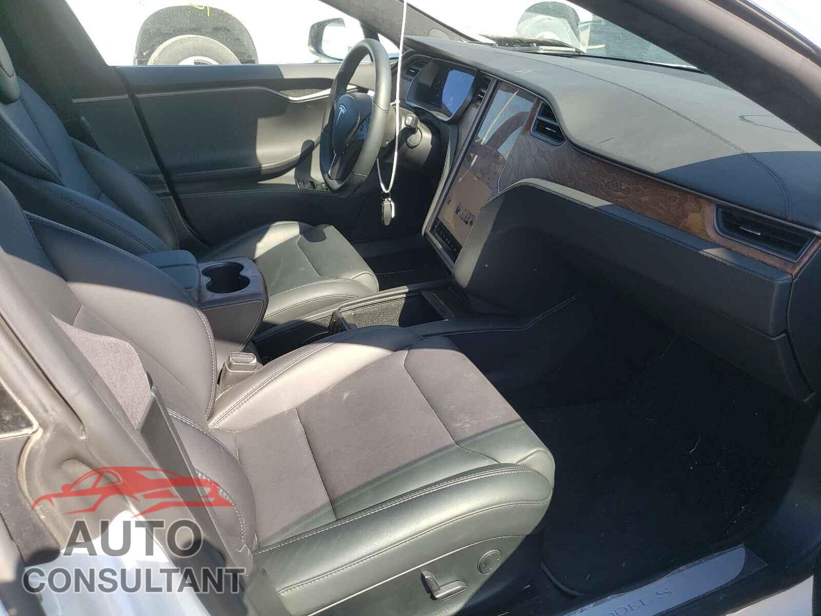 TESLA MODEL S 2020 - 5YJSA1E20LF354810
