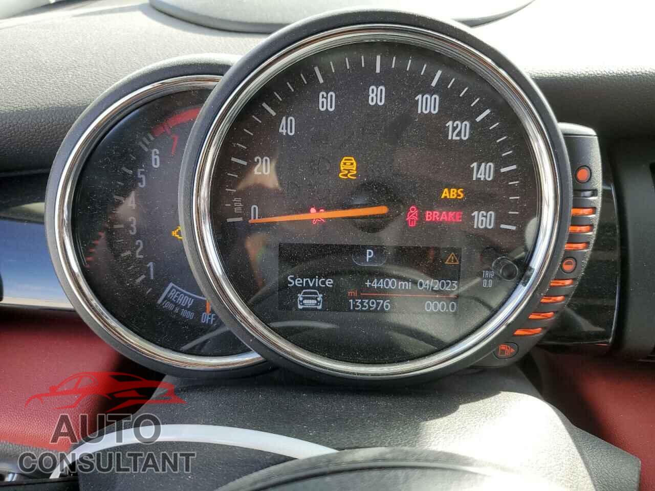 MINI COOPER 2015 - WMWXU3C53F2B59622