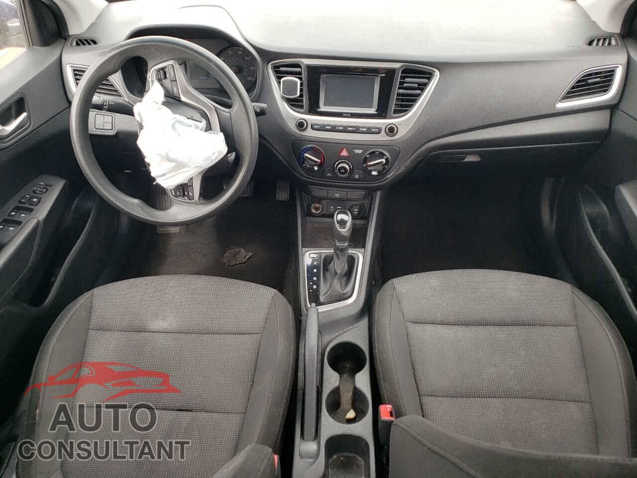 HYUNDAI ACCENT 2018 - 3KPC24A35JE016596