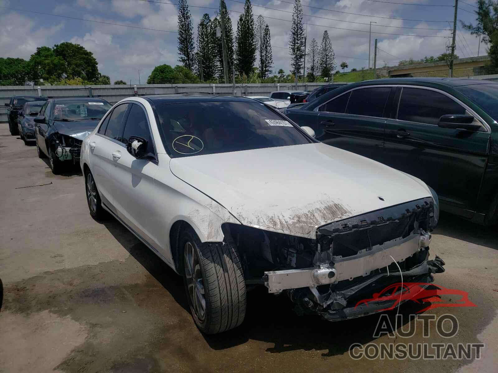 MERCEDES-BENZ C-CLASS 2017 - 55SWF4JB8HU223513