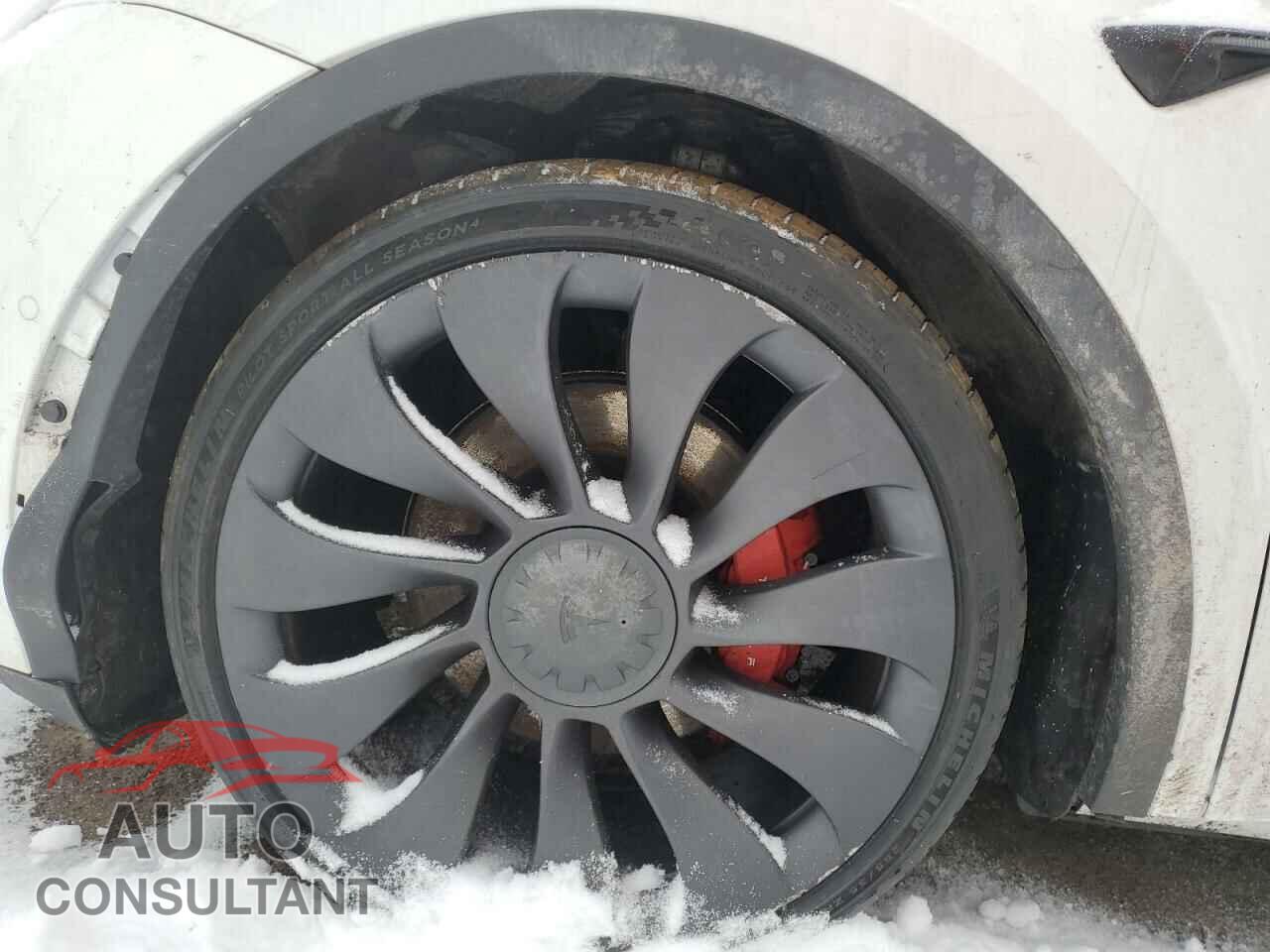TESLA MODEL Y 2022 - 7SAYGDEF4NF378191