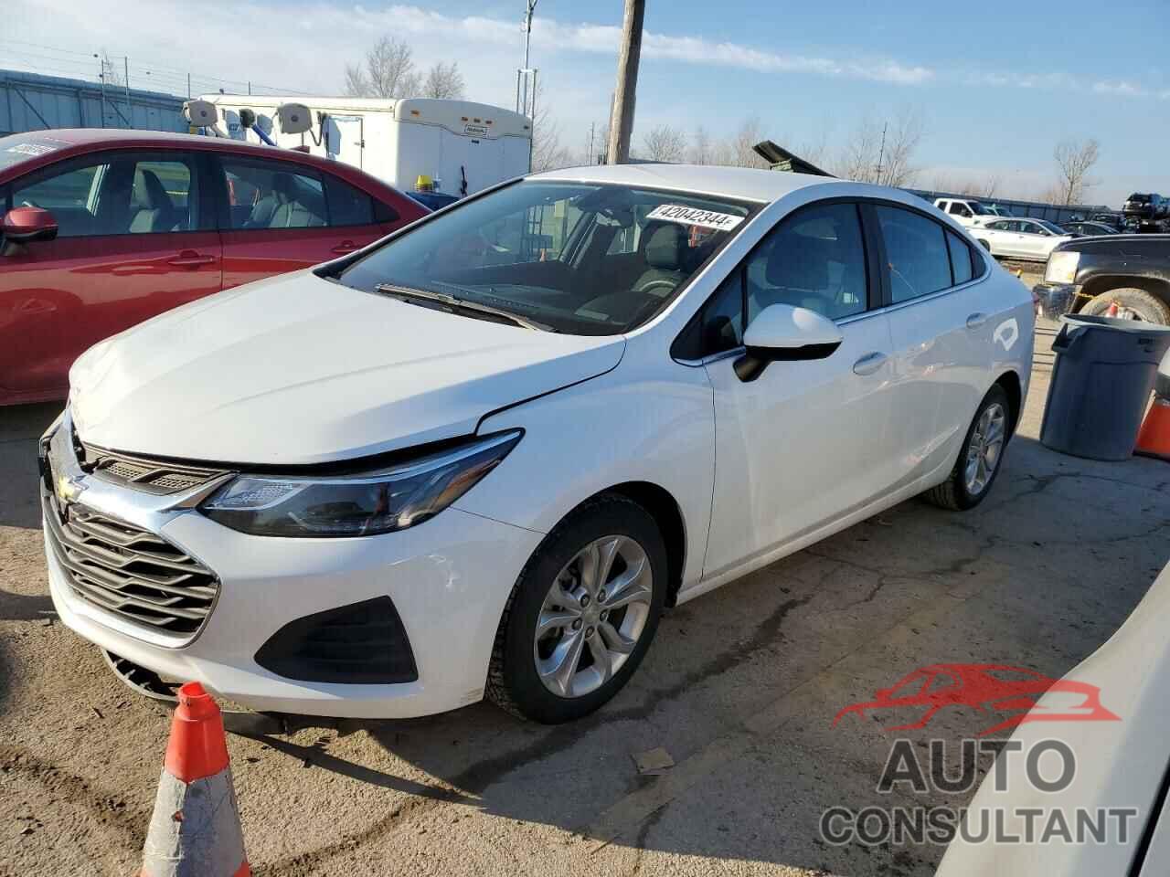 CHEVROLET CRUZE 2019 - 1G1BE5SM5K7115476