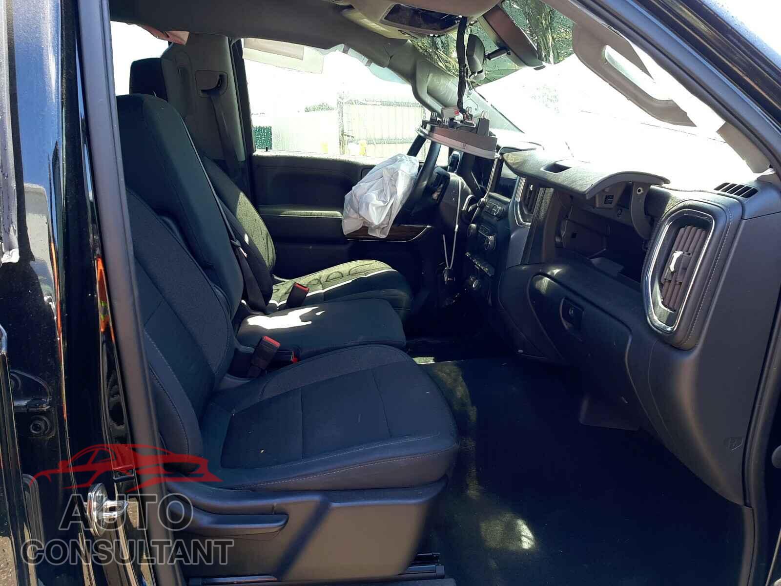 CHEVROLET SILVERADO 2019 - 3GCPYFED6KG264781