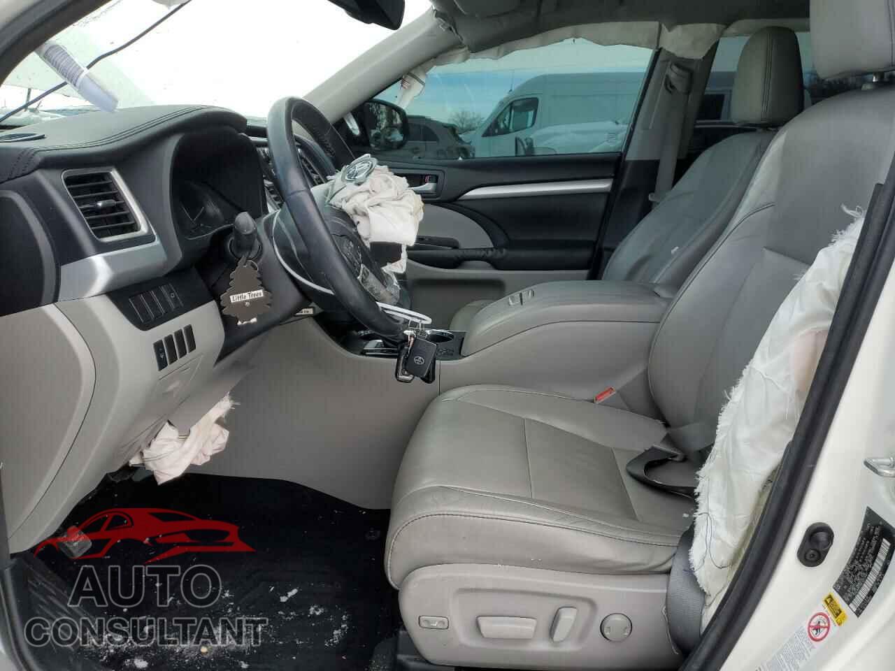 TOYOTA HIGHLANDER 2014 - 5TDJKRFHXES043491