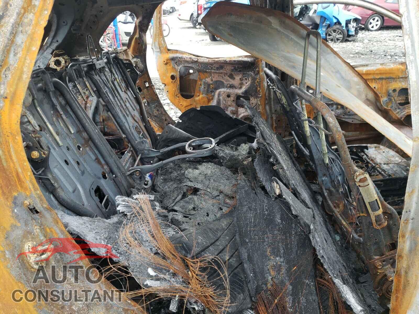 MITSUBISHI OUTLANDER 2020 - JA4AP3AUXLU013185