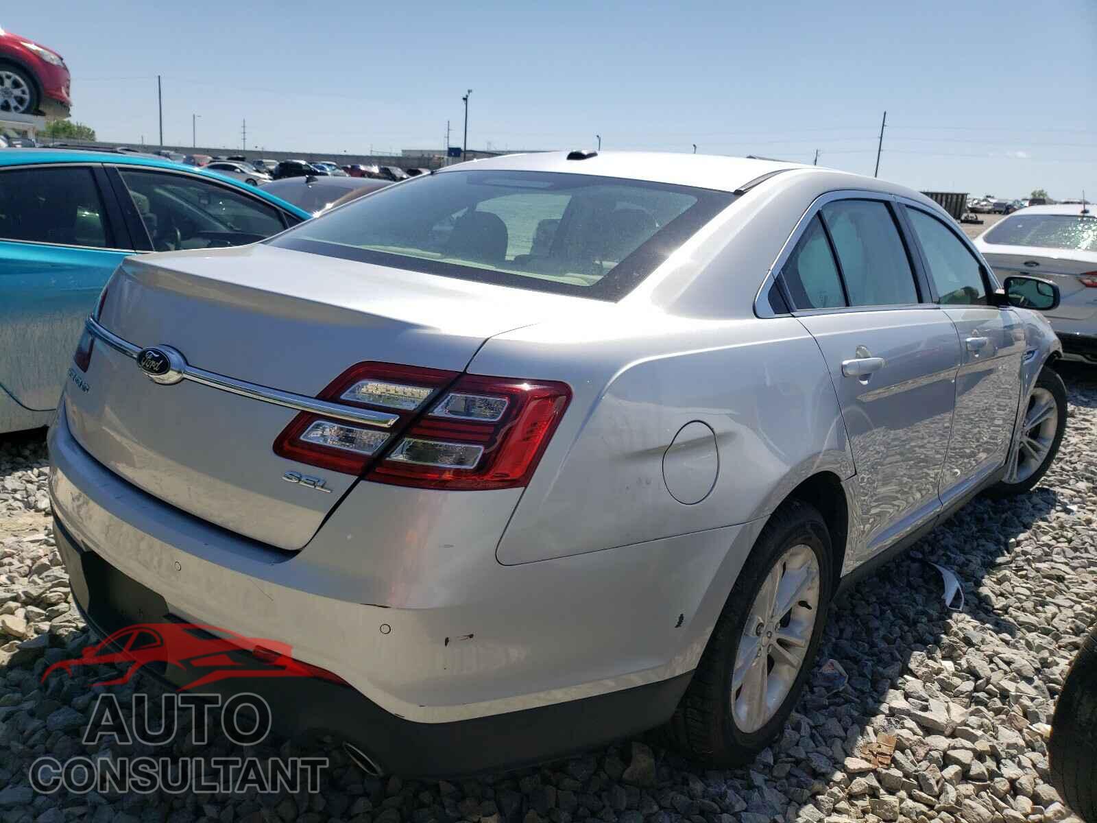 FORD TAURUS 2016 - 1FAHP2E85GG126905