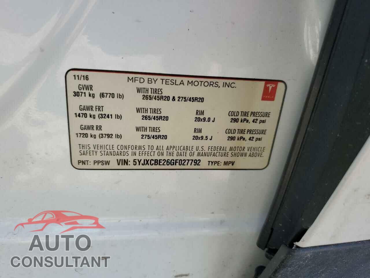 TESLA MODEL X 2016 - 5YJXCBE26GF027792