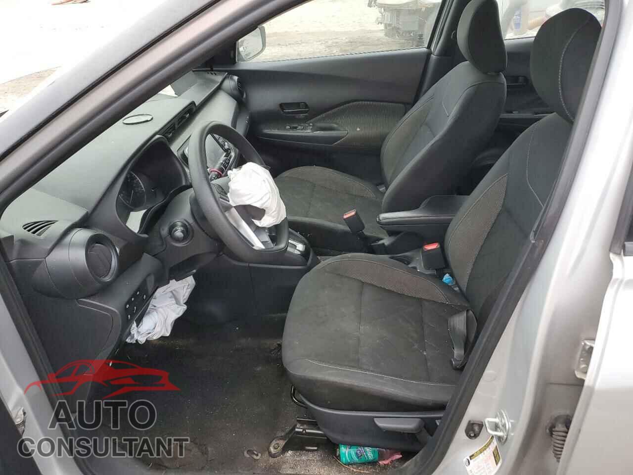 NISSAN KICKS 2020 - 3N1CP5BVXLL485563