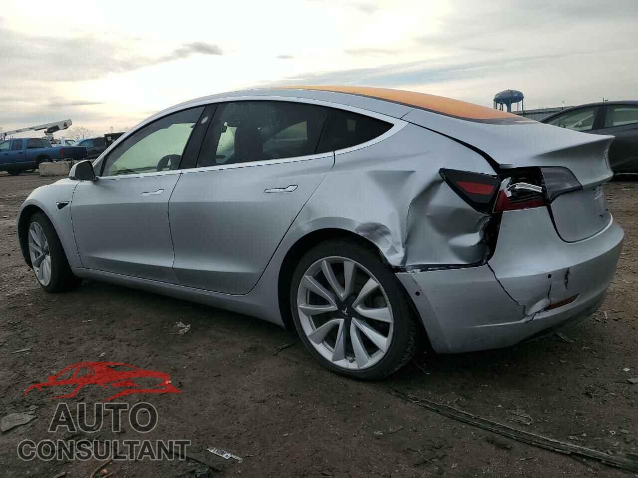TESLA MODEL 3 2018 - 5YJ3E1EA3JF048326