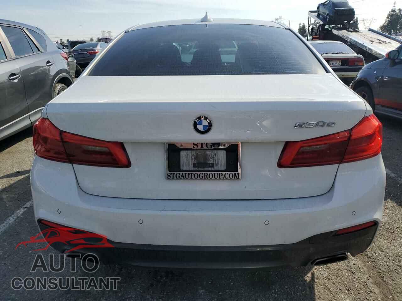 BMW 5 SERIES 2018 - WBAJA9C55JB034063