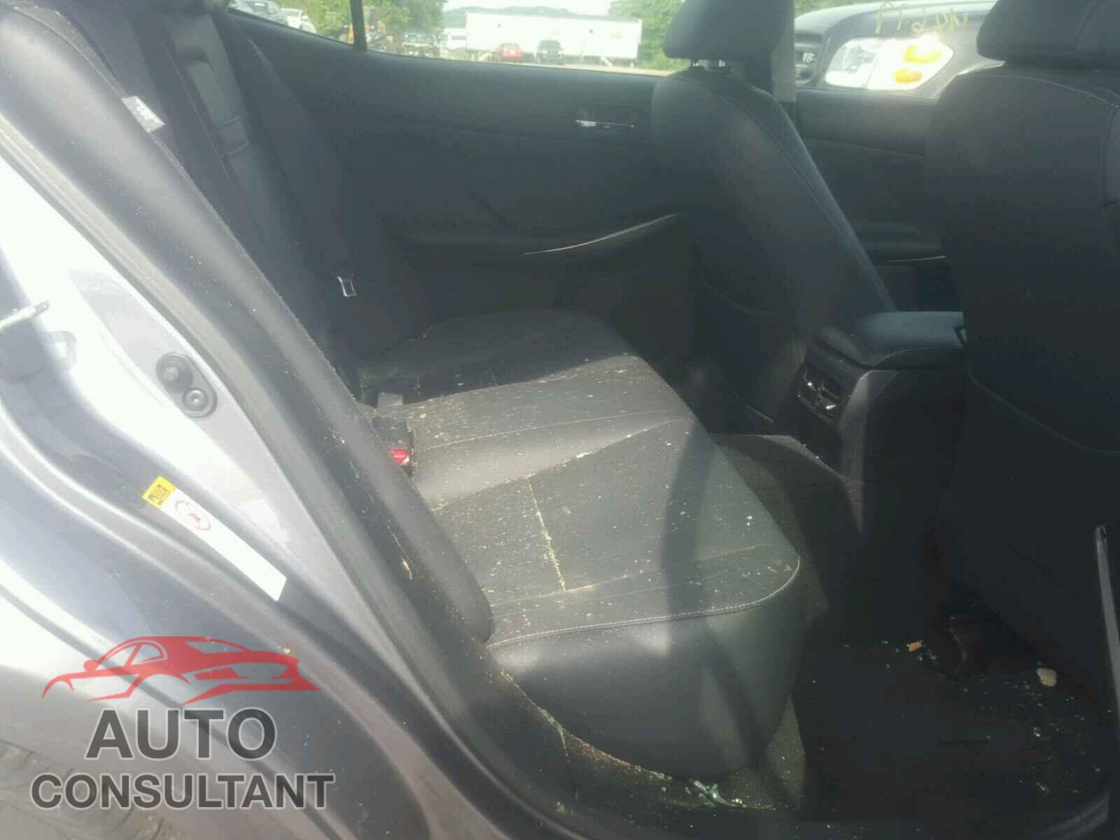 LEXUS IS 250 2015 - JTHCF1D27F5026358