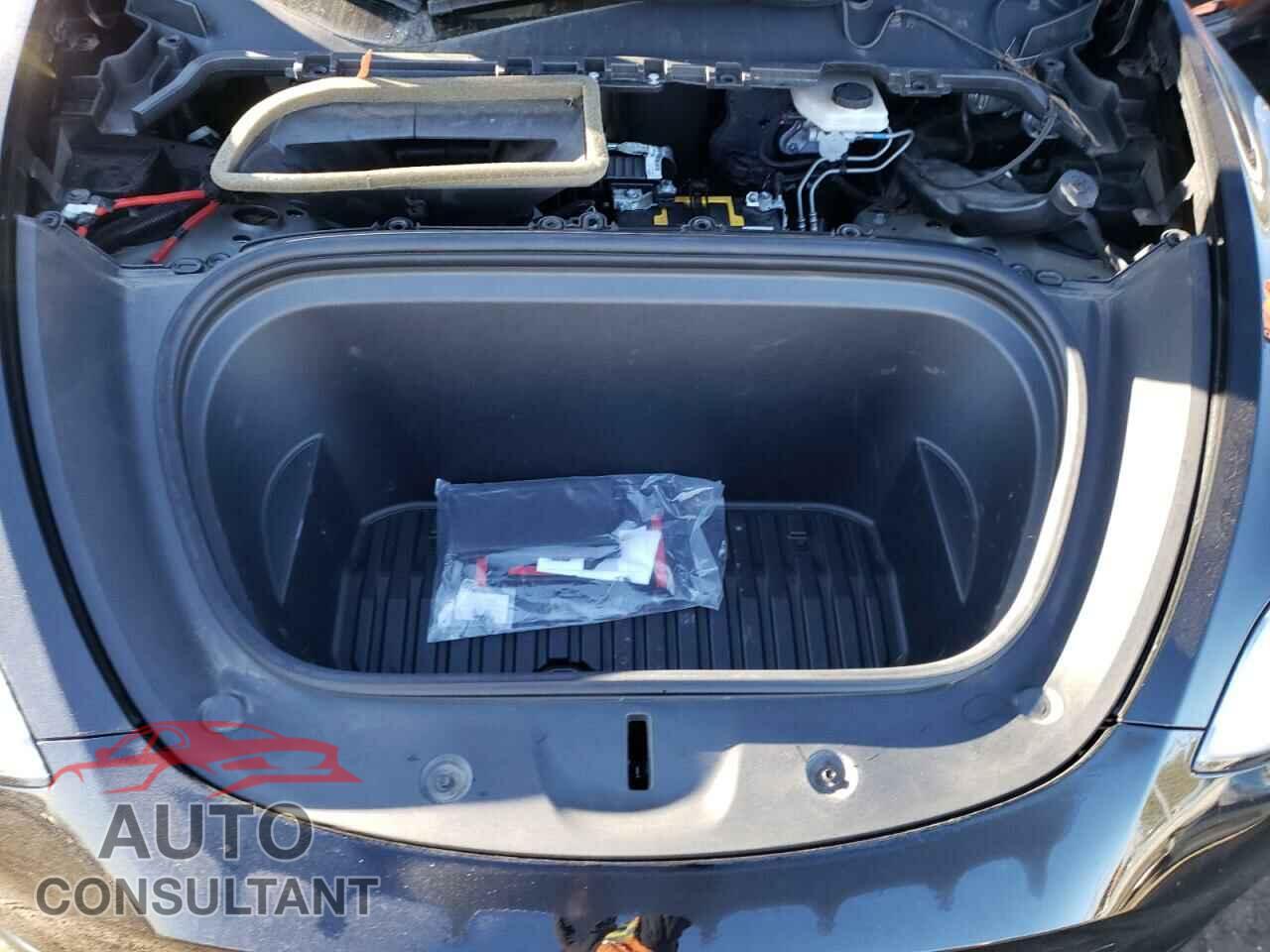 TESLA MODEL Y 2021 - 5YJYGDED3MF106046