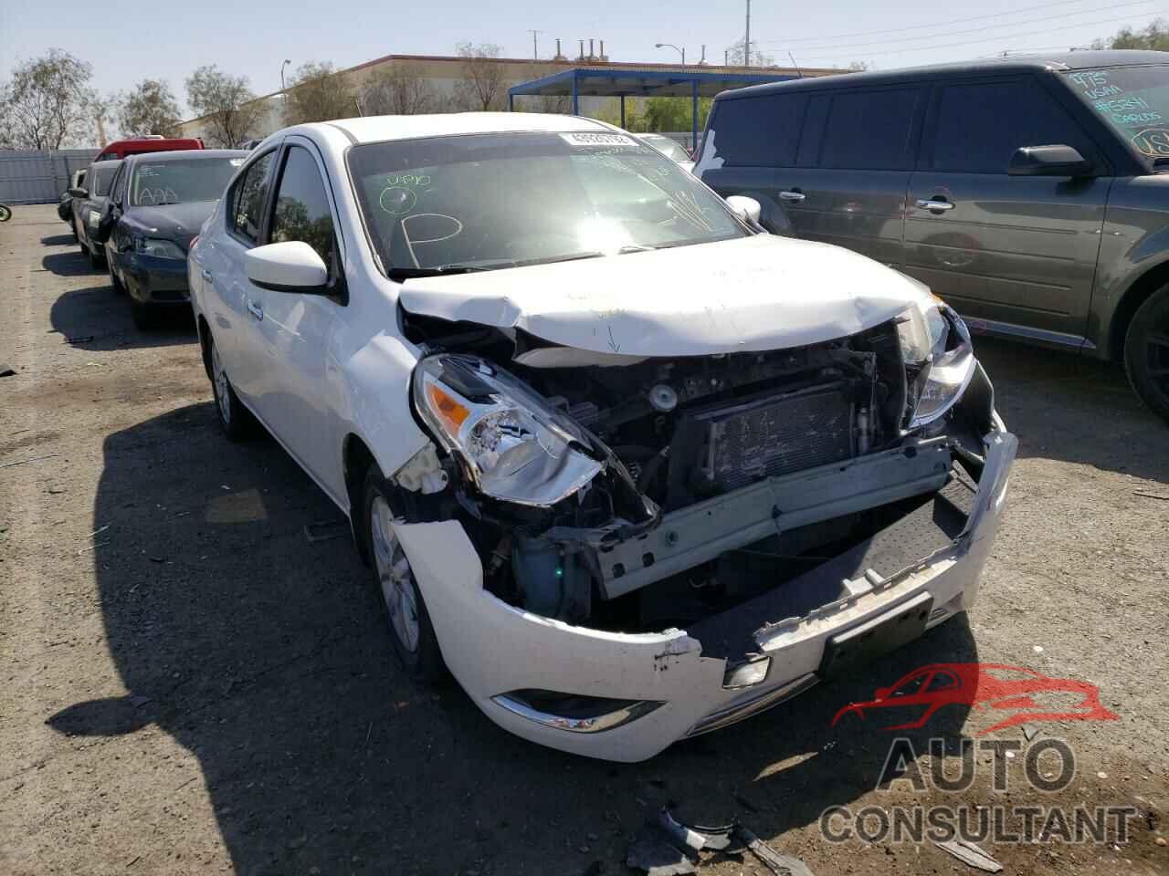 NISSAN VERSA 2017 - 3N1CN7AP8HL895774