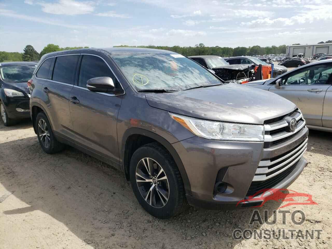 TOYOTA HIGHLANDER 2018 - 5TDZARFH8JS037947