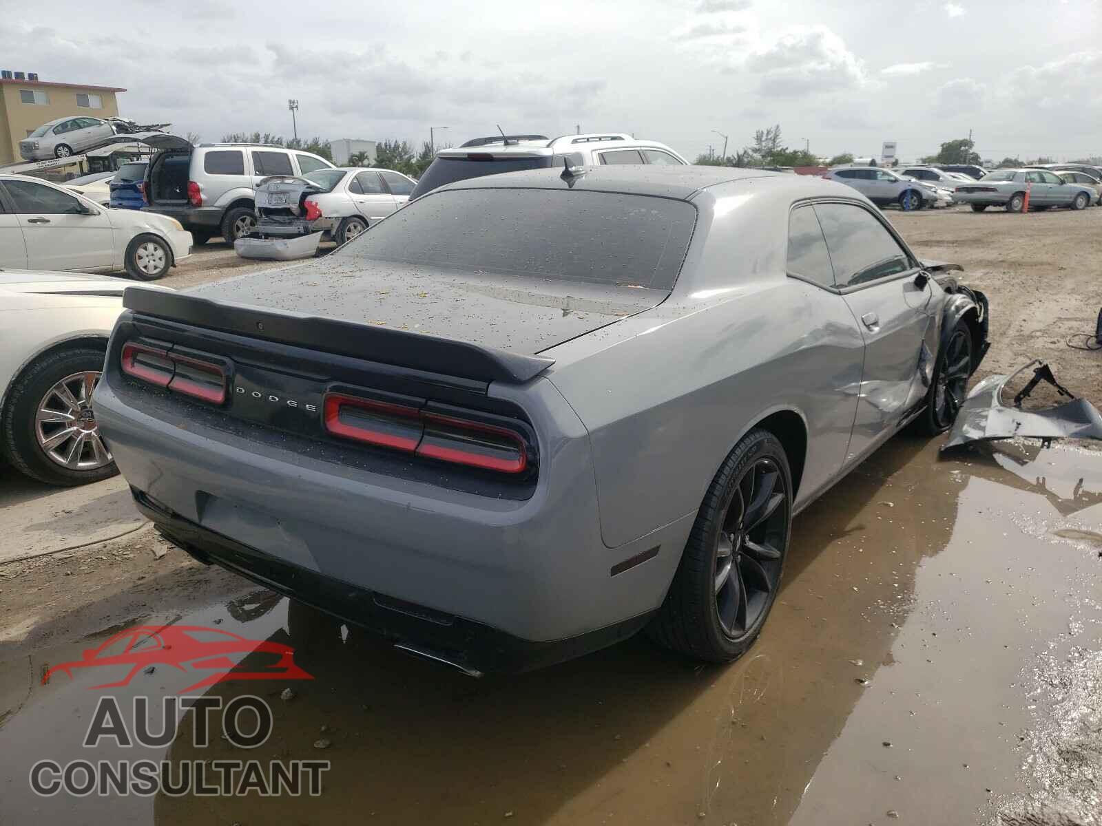 DODGE CHALLENGER 2018 - 2C3CDZBT0JH260221