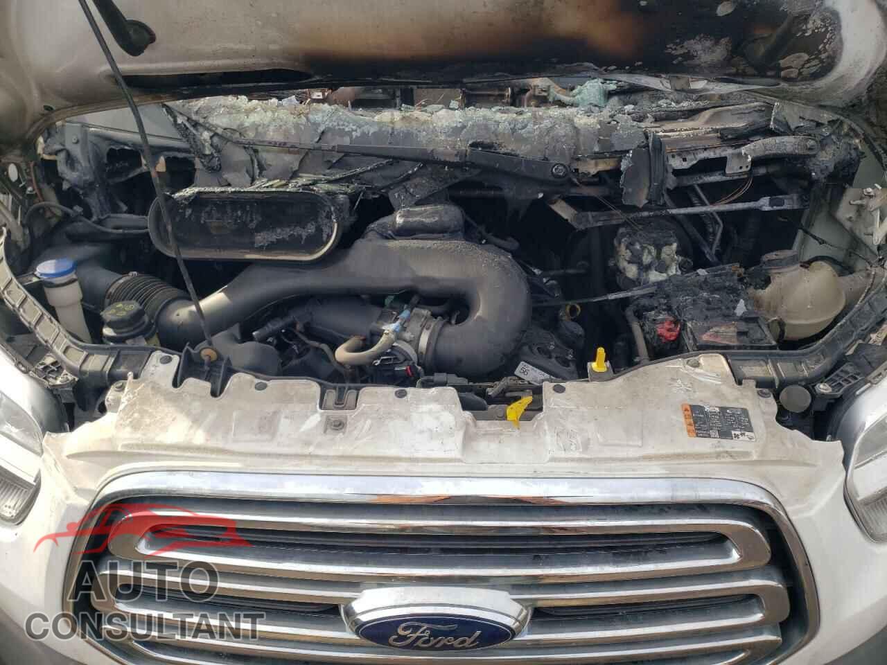 FORD TRANSIT 2017 - 1FTYR1ZM6HKB10779
