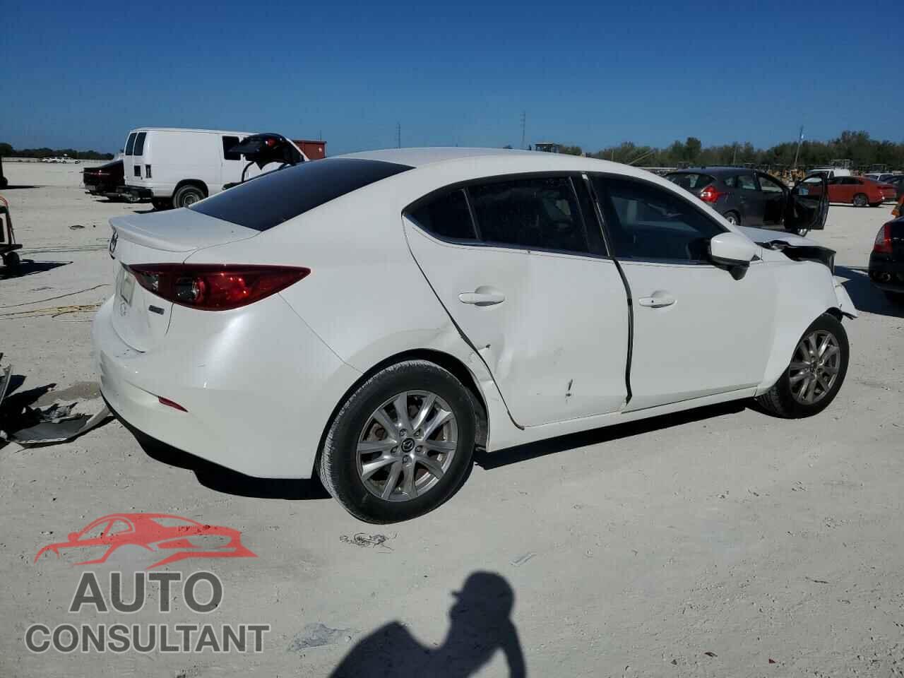 MAZDA 3 2014 - JM1BM1V77E1121540