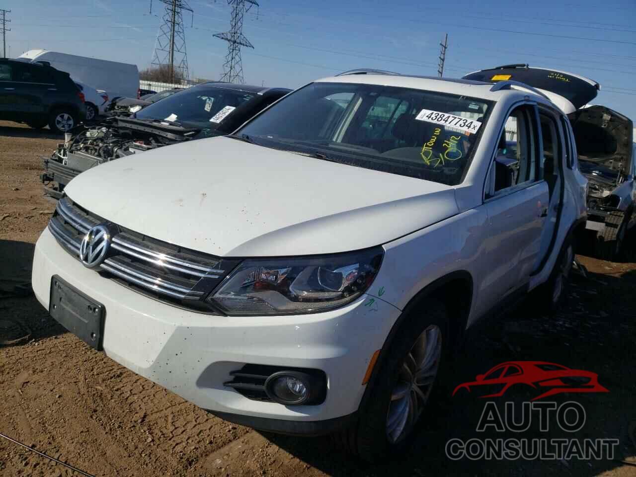 VOLKSWAGEN TIGUAN 2016 - WVGAV7AX4GW598476