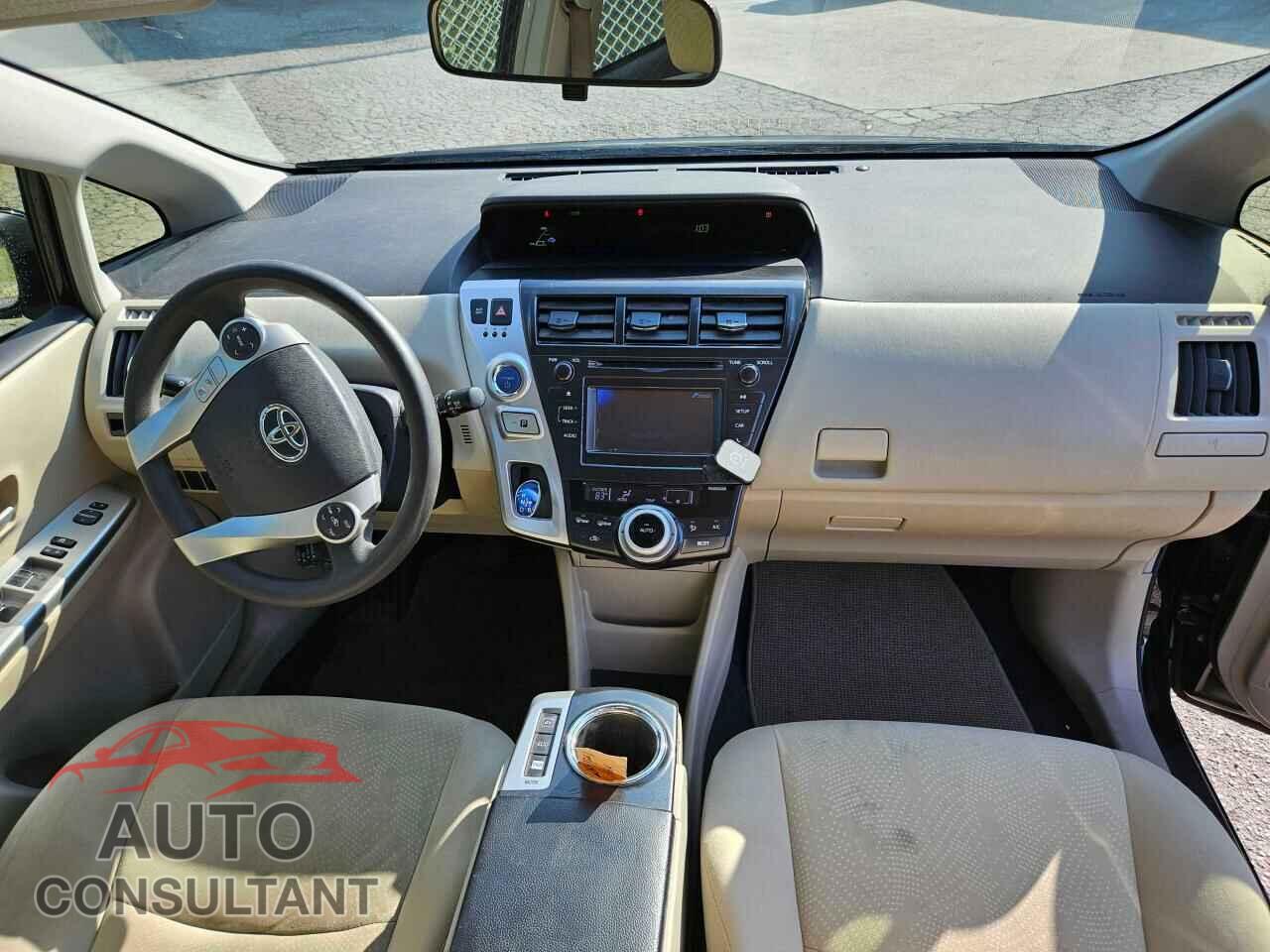 TOYOTA PRIUS 2013 - JTDZN3EU4D3196115