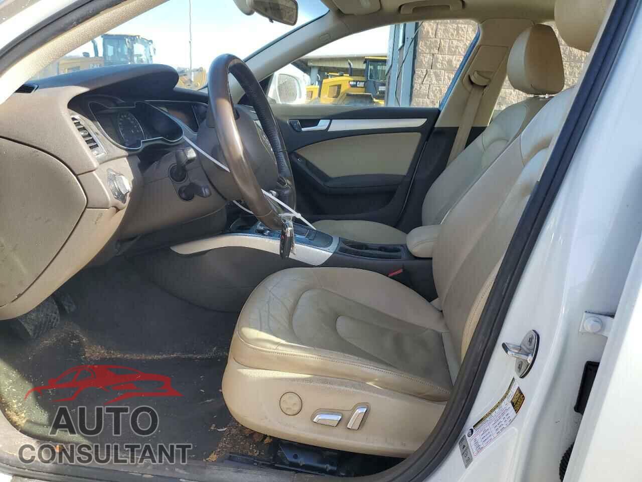 AUDI A4 2014 - WAUBFAFL1EN001468