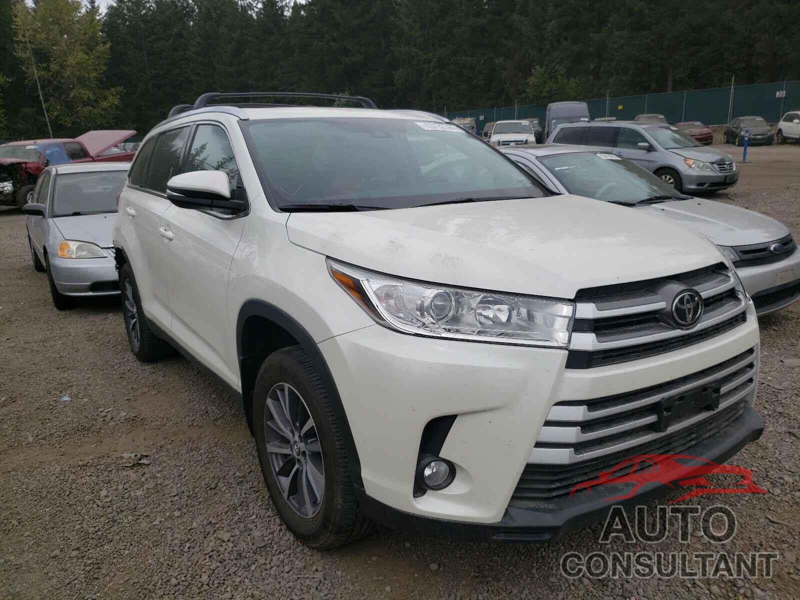 TOYOTA HIGHLANDER 2019 - 5TDJZRFH7KS605001
