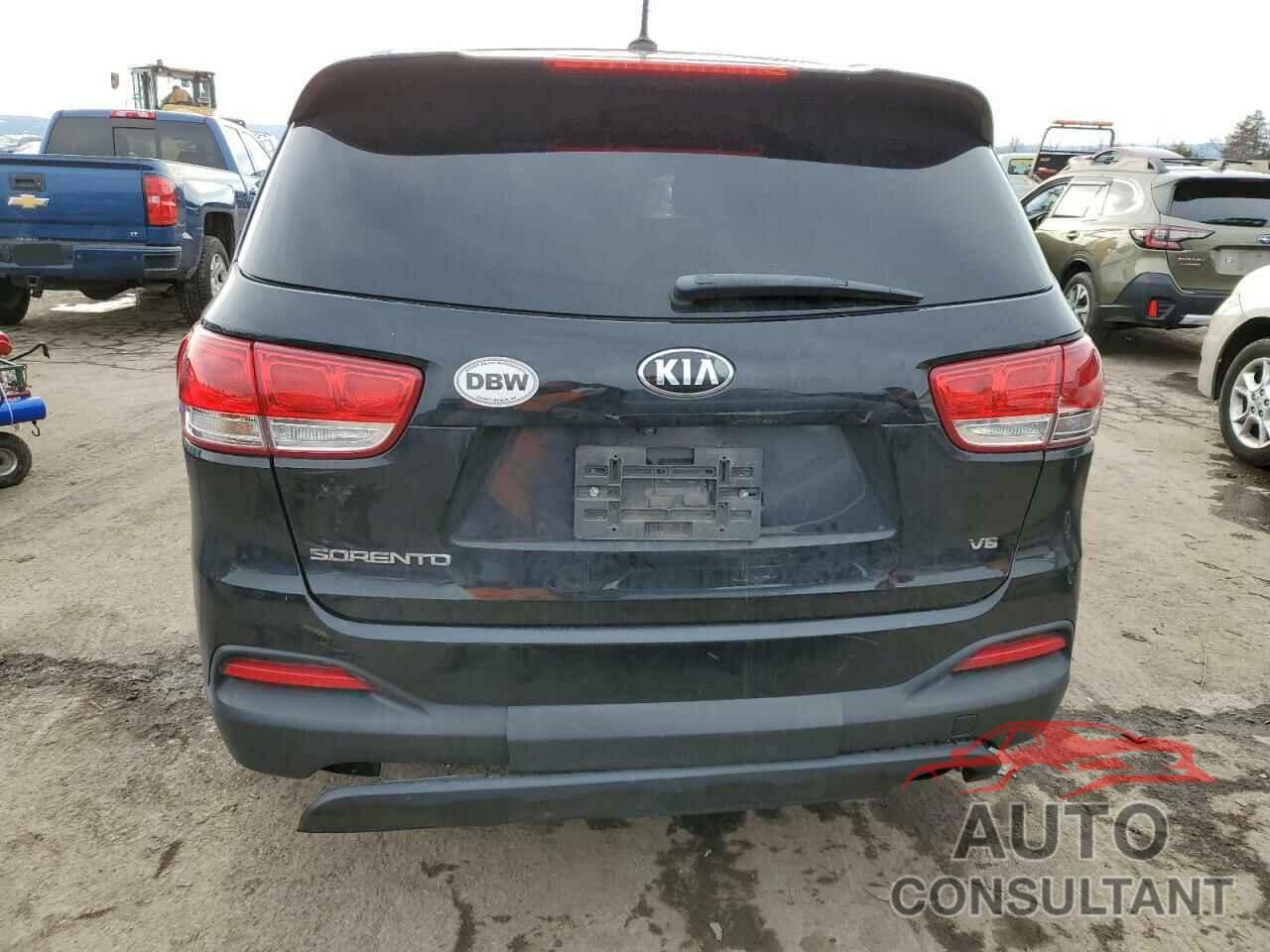 KIA SORENTO 2016 - 5XYPGDA57GG107207