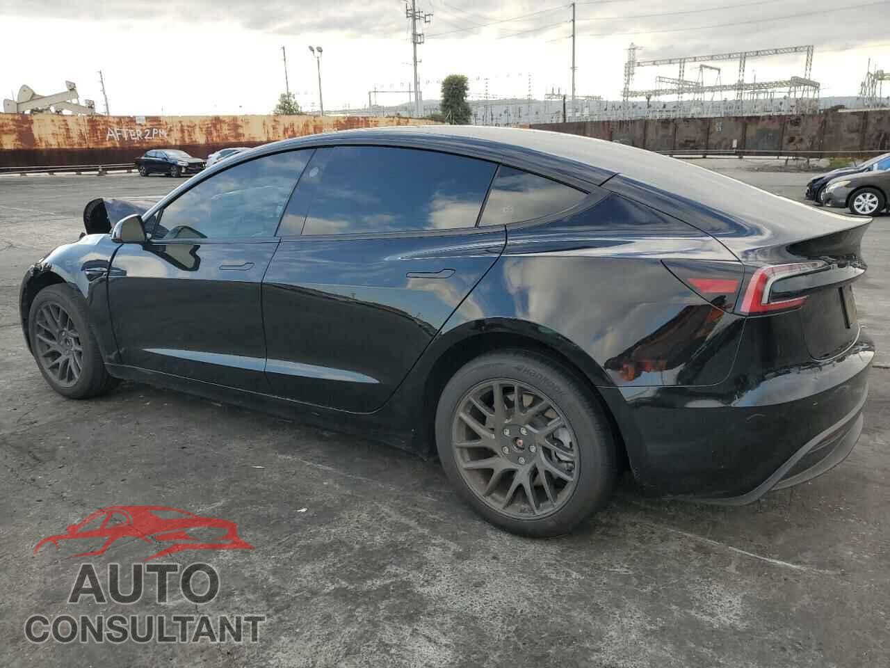 TESLA MODEL 3 2024 - 5YJ3E1EAXRF867023