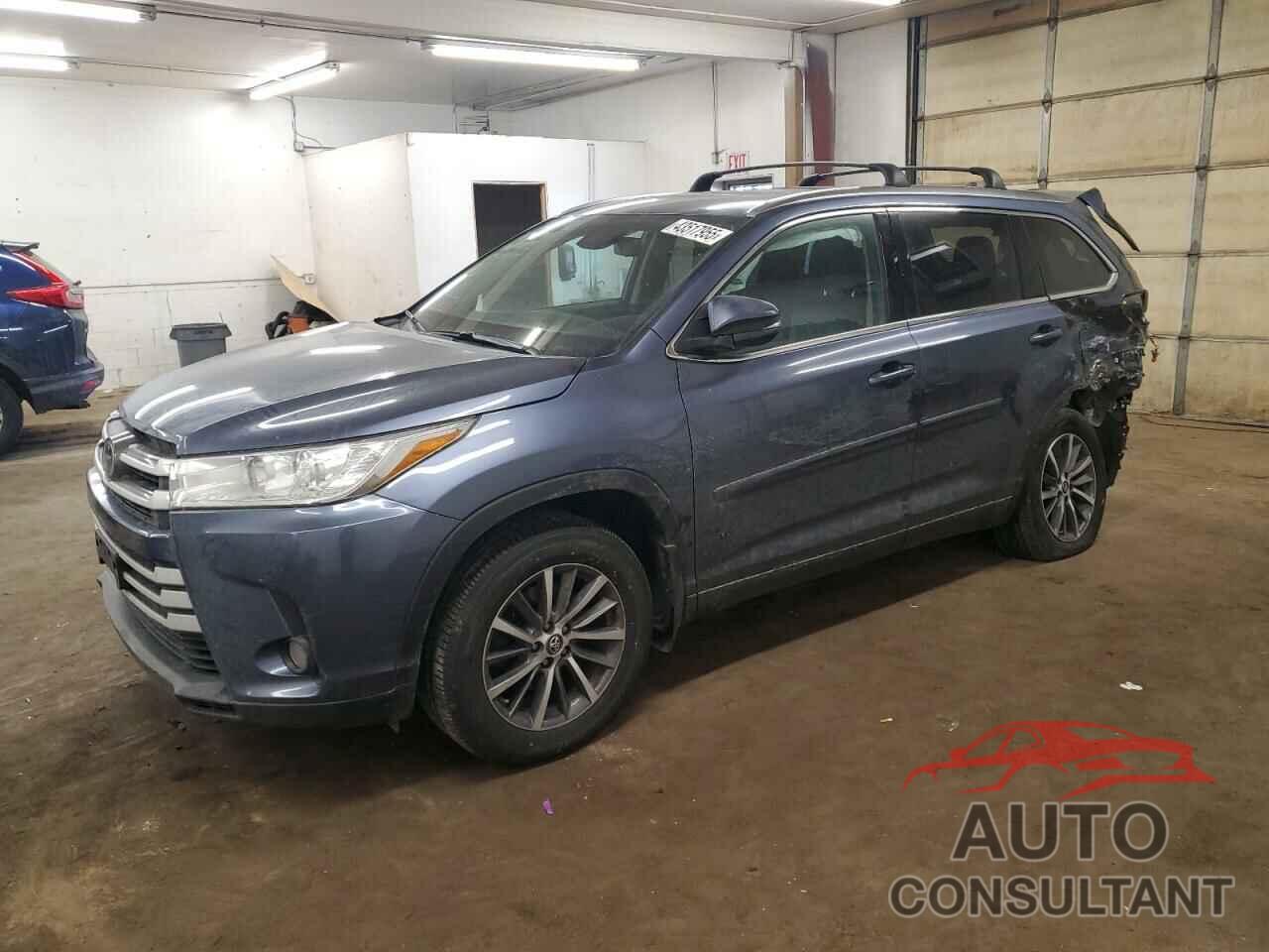 TOYOTA HIGHLANDER 2018 - 5TDJZRFHXJS889206