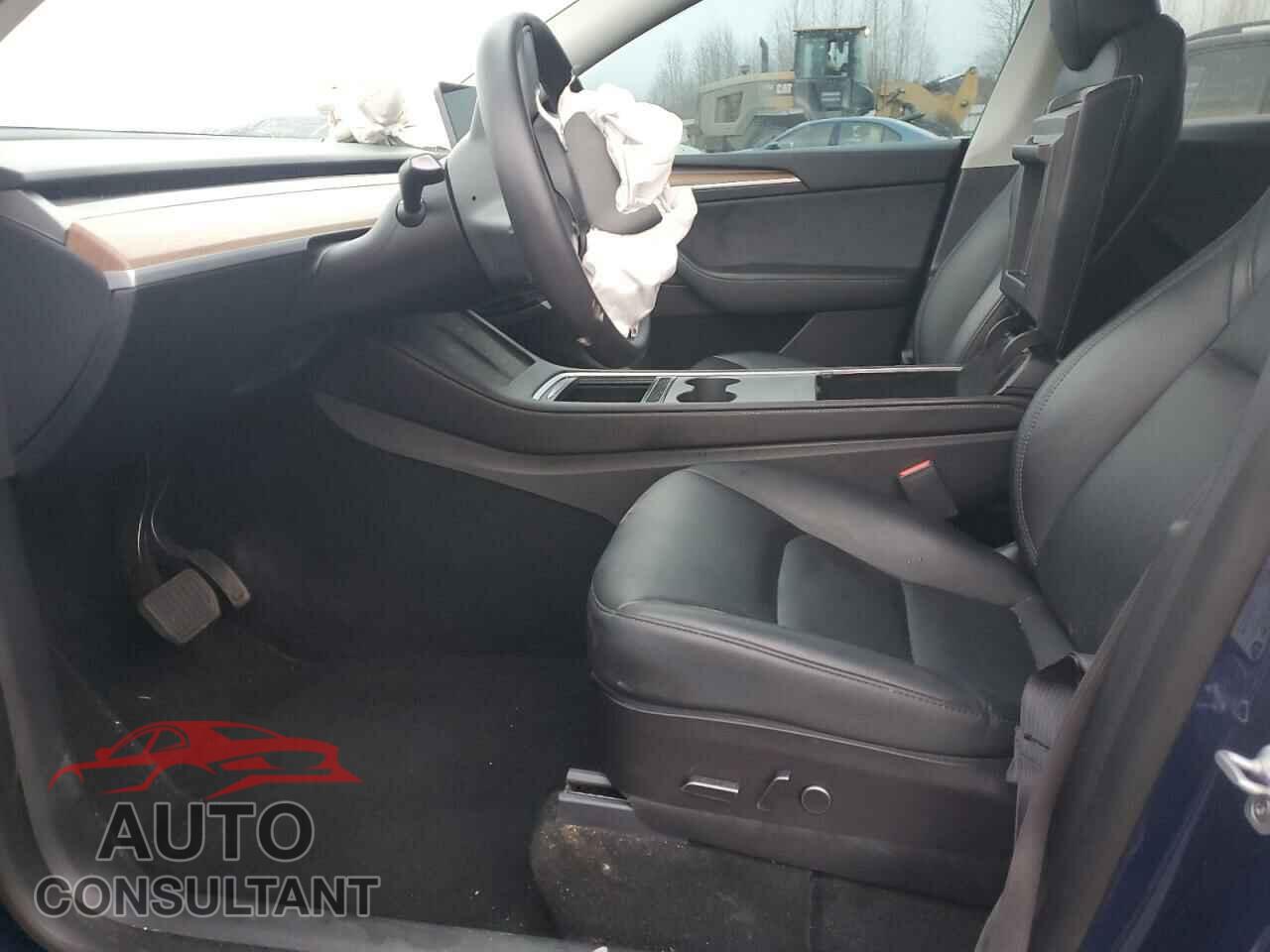 TESLA MODEL Y 2023 - 7SAYGDEE4PF698850